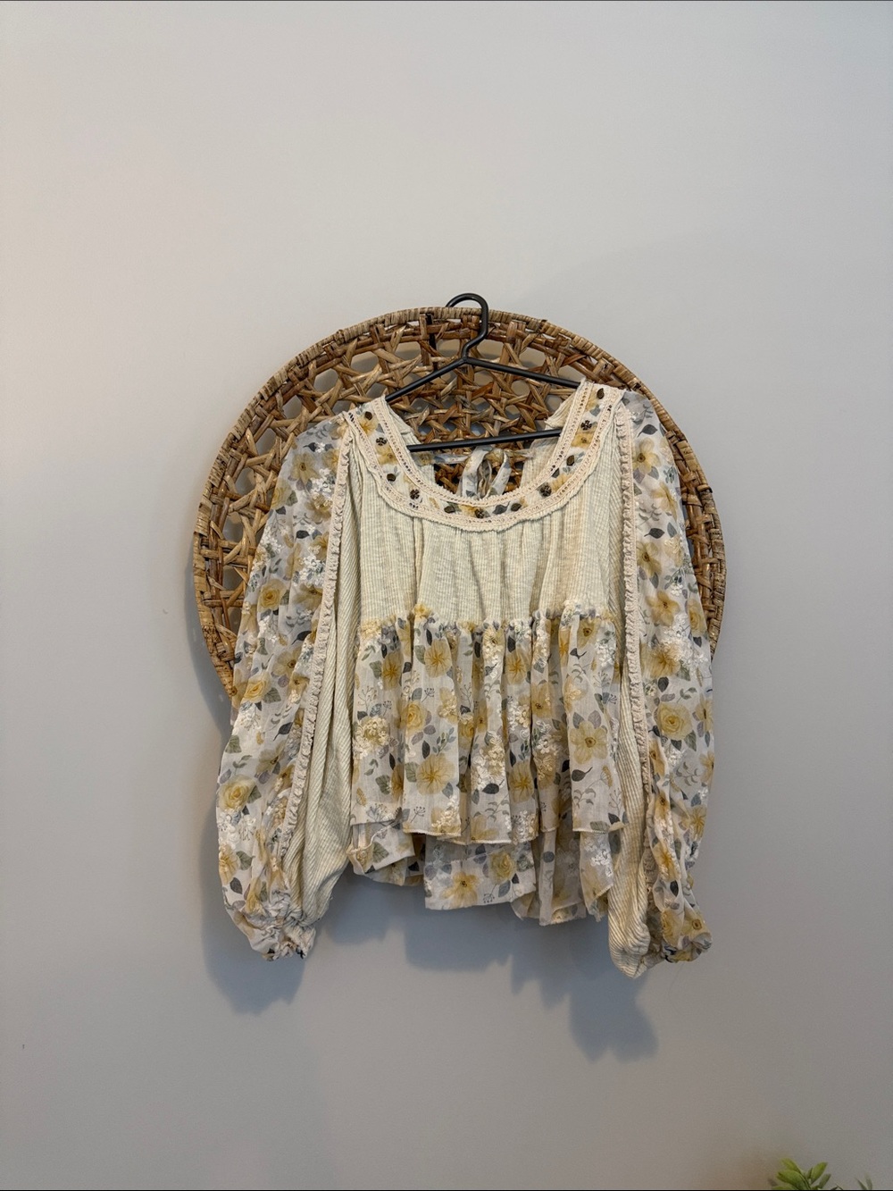 POL Floral Peasant Blouse in Cream and Yellow